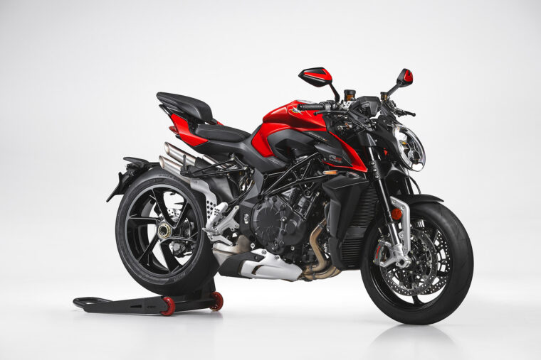 MV-Agusta-Brutale-1000-RS-2022-estudio (3)