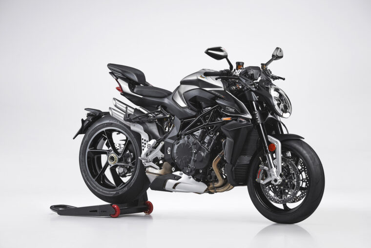 MV-Agusta-Brutale-1000-RS-2022-estudio (4)