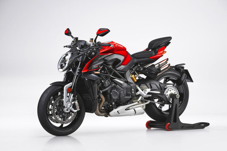 MV-Agusta-Brutale-1000-RS-2022-estudio (6)