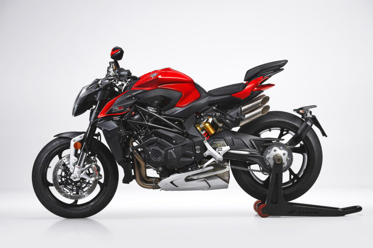 MV-Agusta-Brutale-1000-RS-2022-estudio (8)