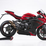 MV Agusta F3, centro de interés en una instalación artística presentada en el ComplexCon 3 MV Agusta F3 RR