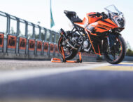 Prueba KTM RC 390 2022 Detalles12