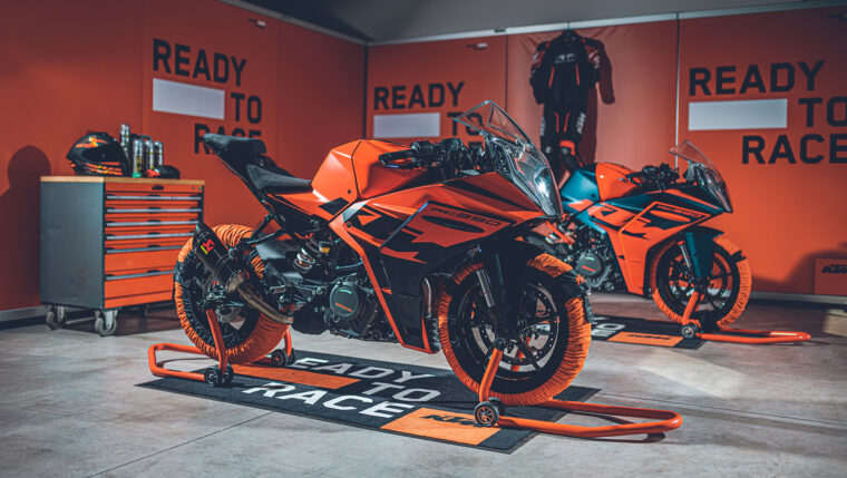 Prueba KTM RC 390 2022 Estaticas - 2