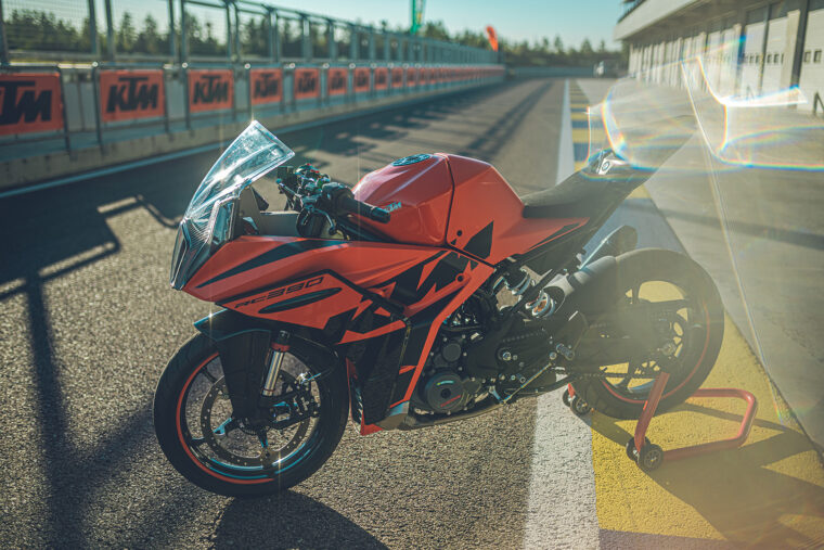 Prueba KTM RC 390 2022 Estaticas - 35