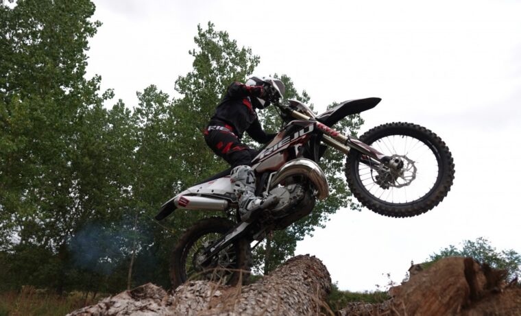 rieju mr racing 2022 (14)