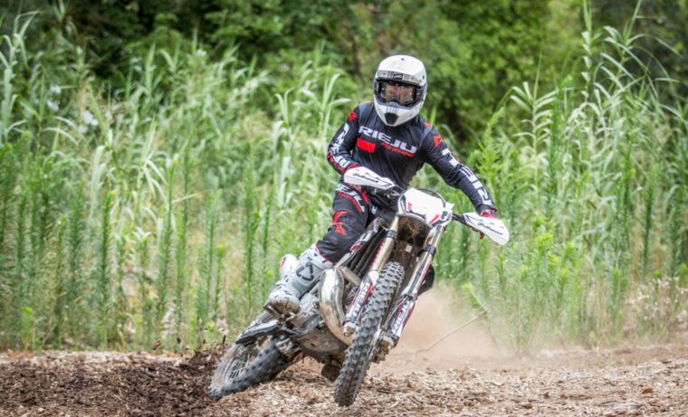 rieju-mr-racing-2022 (8)