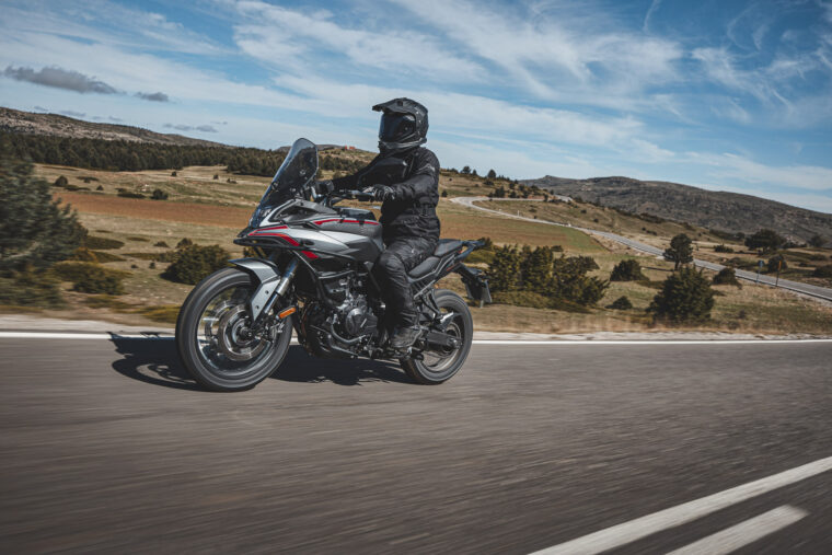 Presentación Prueba VOGE 500 DSX - 650 DSX - 24