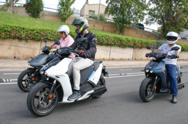 Ray 77 2022 scooter electrico pruebaMBK 10