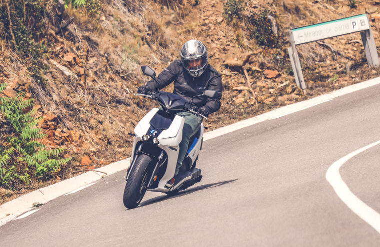 Ray-77-2022-scooter-electrico-pruebaMBK - 123