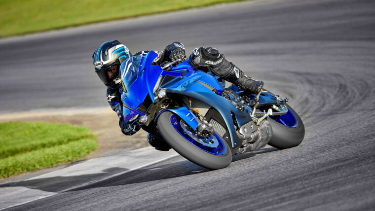 Yamaha-R1-2024- - 27