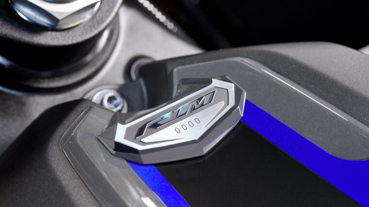 Yamaha-R1M-2022 (11)