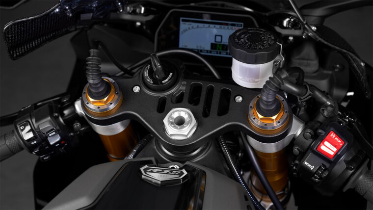 Yamaha-R1M-2024- - 22