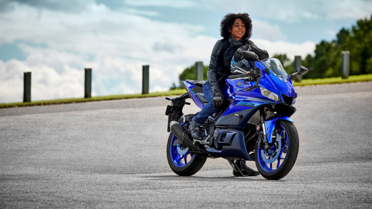 Yamaha-R3-2024- - 21