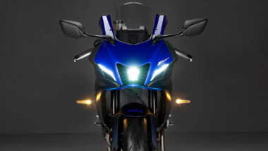 Yamaha R7 2022 detalles 3