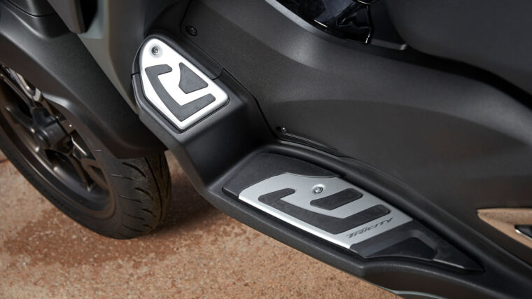 Yamaha-Tricity-300-2022-34