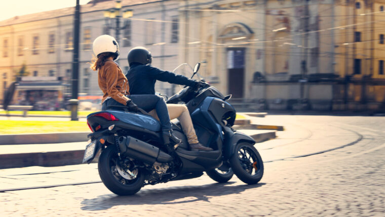 Yamaha-Tricity-300-2022-9