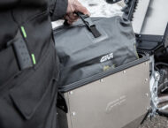 Nuevos complementos GIVI: Viste por dentro y por fuera tus maletas 1 givi complementos maletas (10)