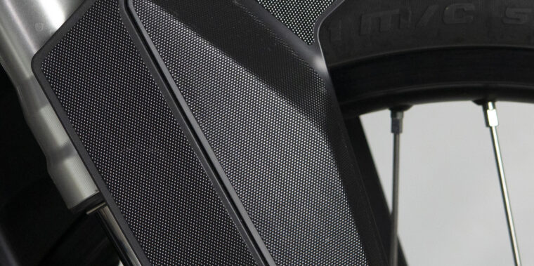 grastec-uniracing (4)