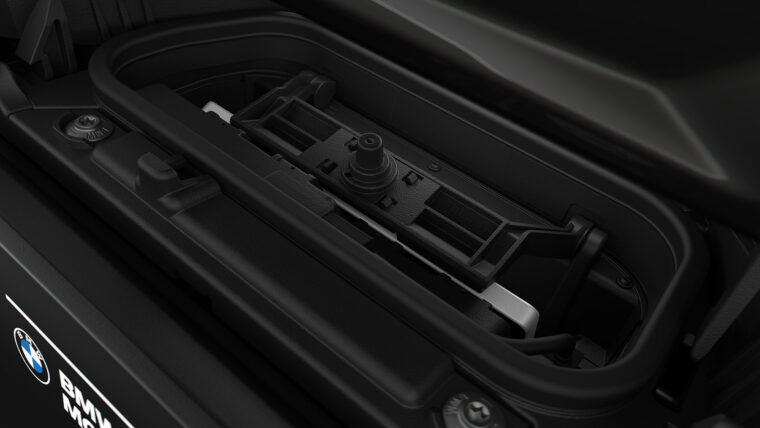 BMW-K-1600-Grand-America-2022- - 1