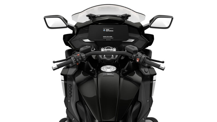 BMW-K-1600-Grand-America-2022- - 22