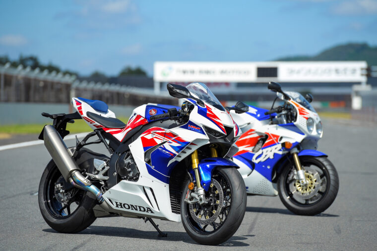 Honda-CBR1000RR-R-Fireblade-SP-30-aniversario-2022-35
