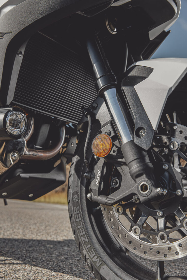 Honda NT1100 2022 Estaticas-3009