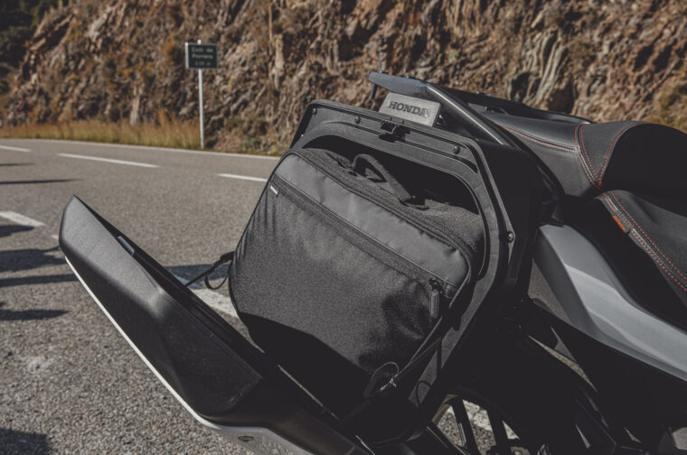 Honda NT1100 2022 Estaticas-3029