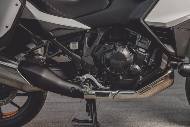 Honda NT1100 2022 Estaticas-3065