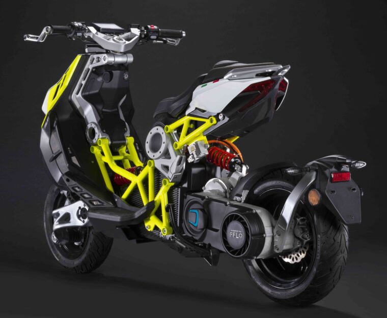 Italjet-Dragster-e01-2022-scooter-electrico-1