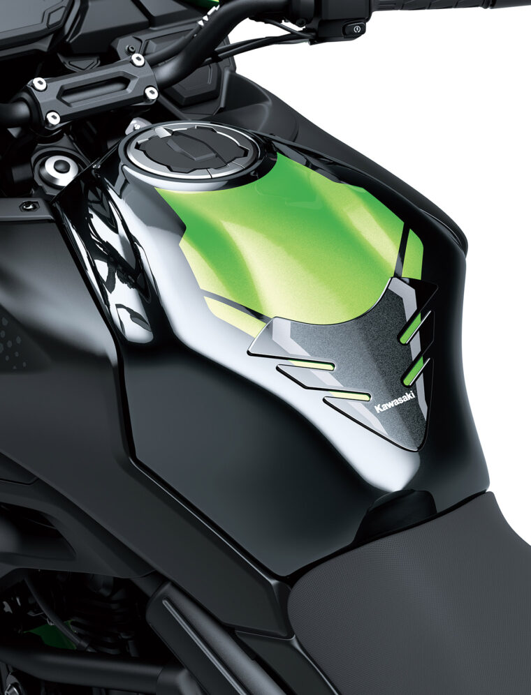 Kawasaki-Versys-650-2022- - 13