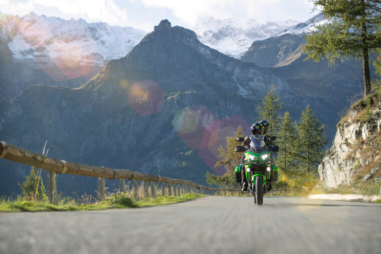 Kawasaki-Versys-650-2022- - 25