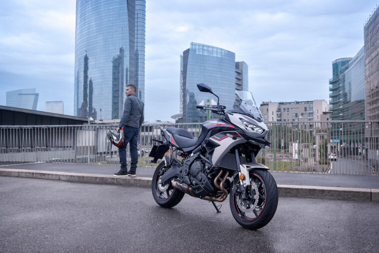 Kawasaki-Versys-650-2022- - 30