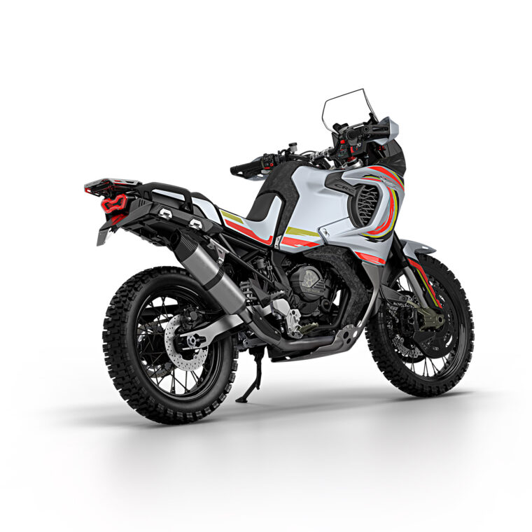 MV-Agusta-Lucky-9.5-2022-estudio - 4