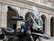 Moto Guzzi V85 TT Guardia d Onore 2022 2