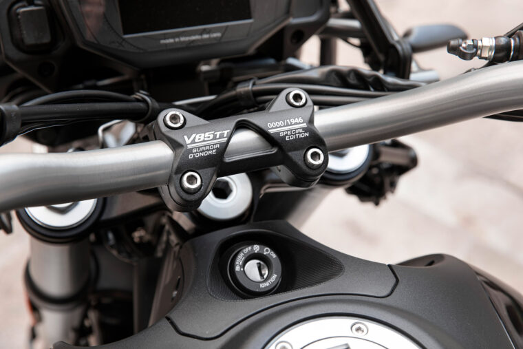 Moto-Guzzi-V85-TT-Guardia-d-Onore-2022- - 20