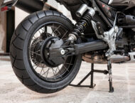 Moto Guzzi V85 TT Guardia d Onore 2022 23