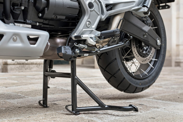 Moto-Guzzi-V85-TT-Guardia-d-Onore-2022- - 35