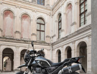 Moto Guzzi V85 TT Guardia d Onore 2022 47