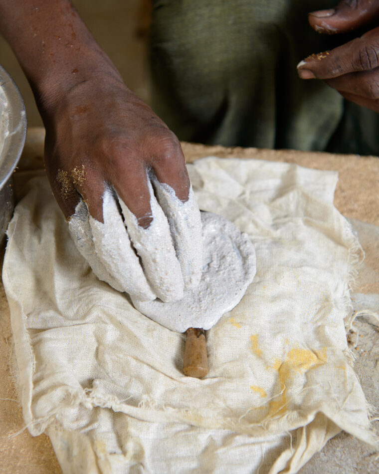 Royal-Enfield-120-aniversario (9)