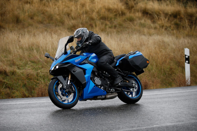 Suzuki-GSX-S1000-GT-2022-pruebaMBK - 6