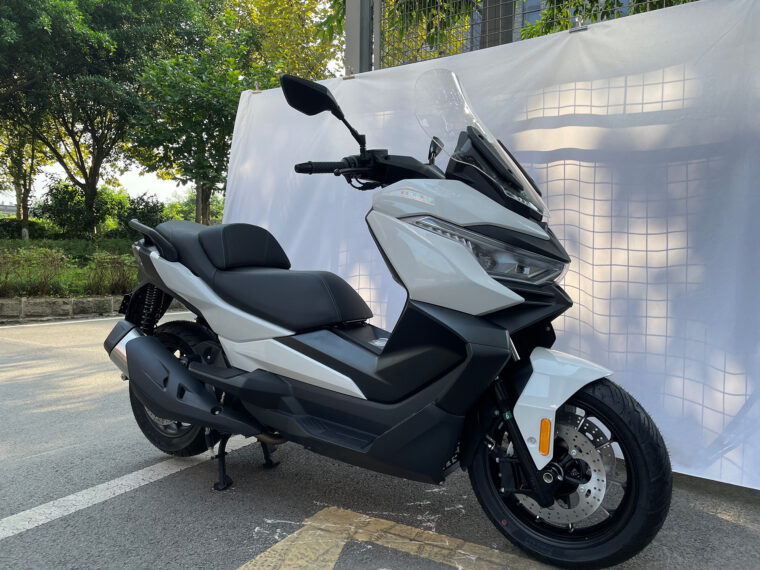 VOGE-SR4-350-2022 (1)