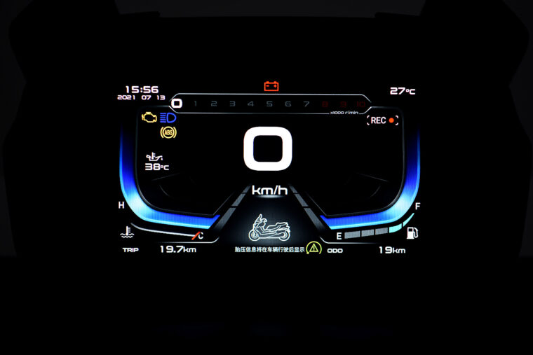 VOGE-SR4-350-2022 (37)