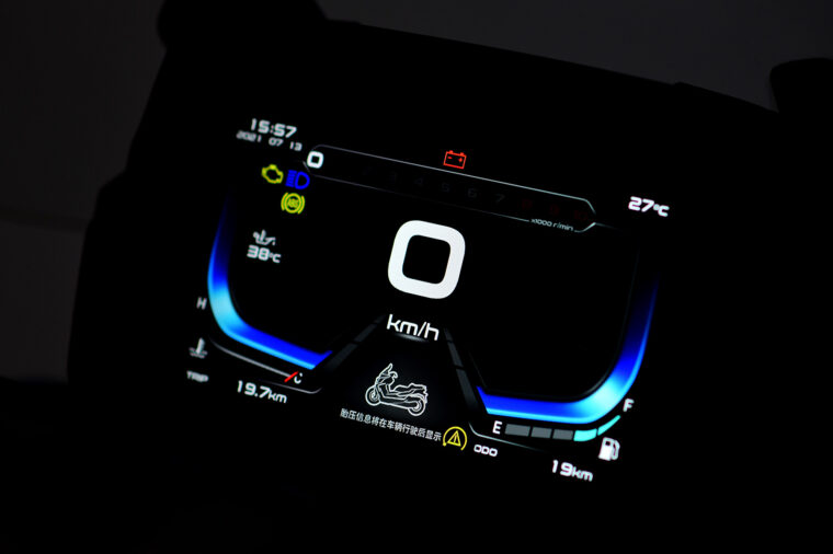 VOGE-SR4-350-2022 (39)