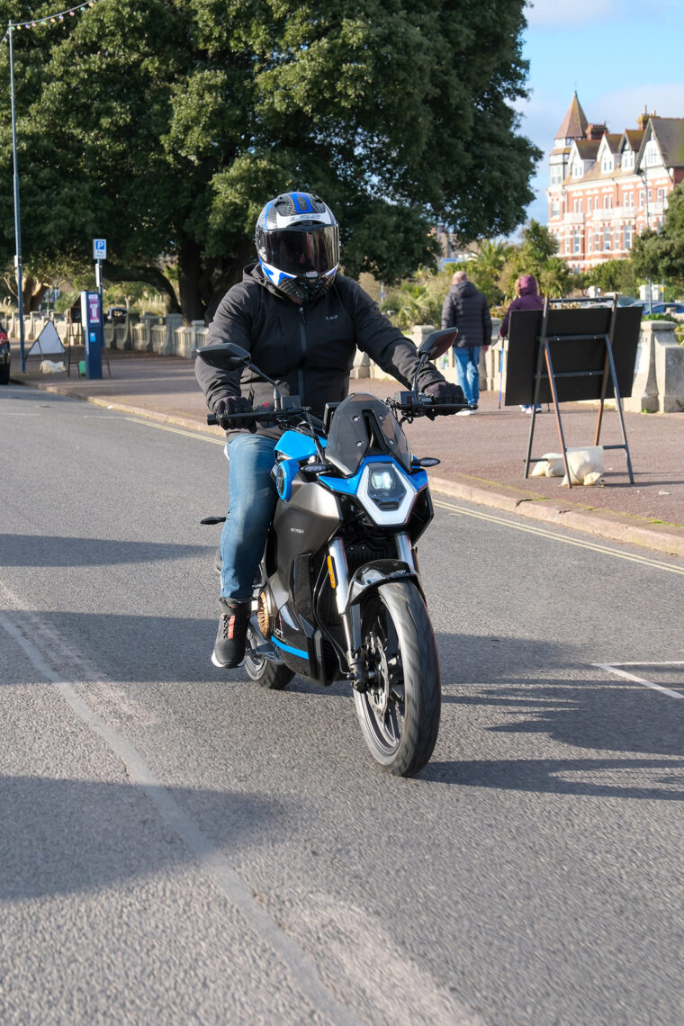 Vmoto-Stash-2025-accion4