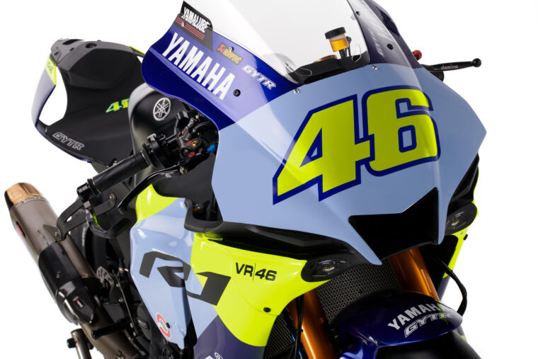 yamaha-special-r1-gytr-vr46-tribute-valentino-rossi (10)