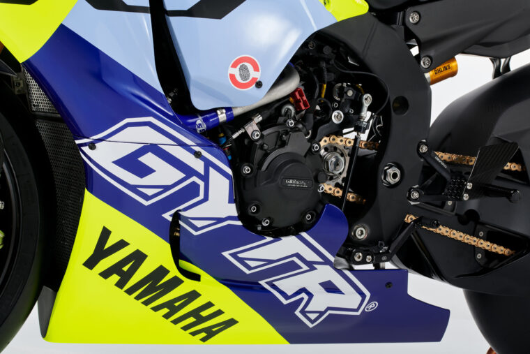 yamaha-special-r1-gytr-vr46-tribute-valentino-rossi (3)