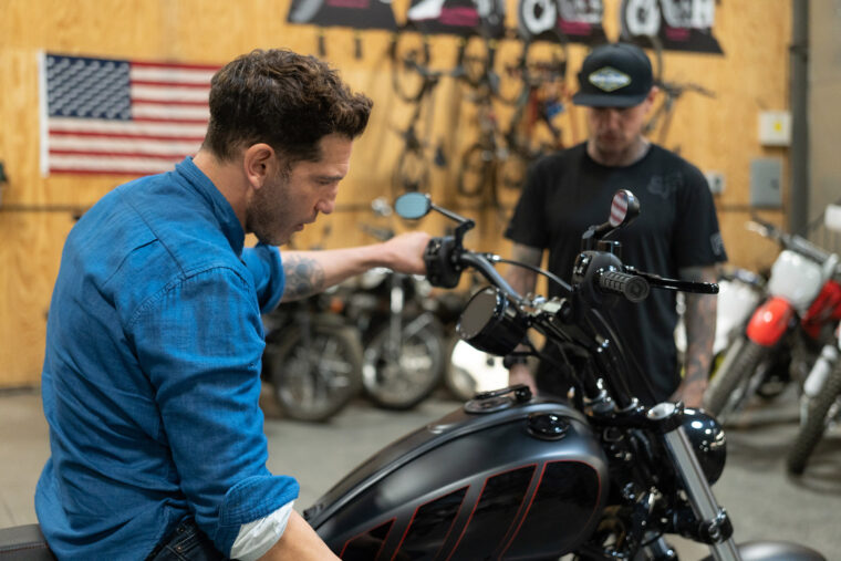 Indian-Chief-Jon-Bernthal-40