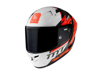 MT KRE+ Carbon Brush A5 Gloss Pearl Red 01