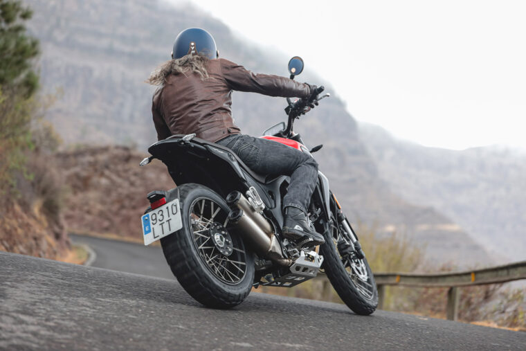 Macbor-Eight-Mile-500-Scrambler-2022-pruebaMBK5