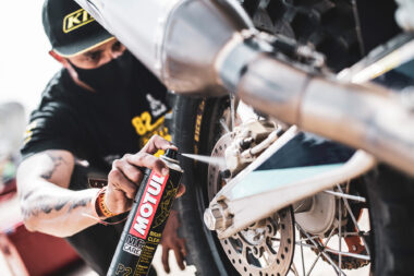 Mantenimiento moto Motul Dakar 10